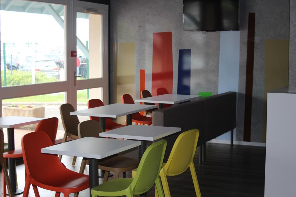 Hotel Ibis Budget Laval Bonchamp Les Laval المظهر الخارجي الصورة